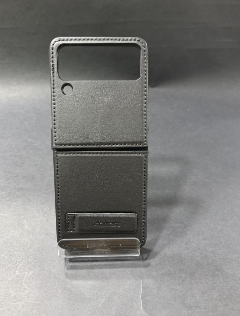 Nillkin Leather Case за Samsung Galaxy Z Flip4