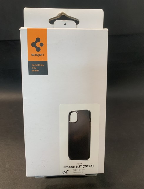 Spigen Thin Fit за iPhone 15 